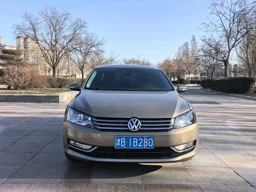 Фото 2 - Volkswagen Passat