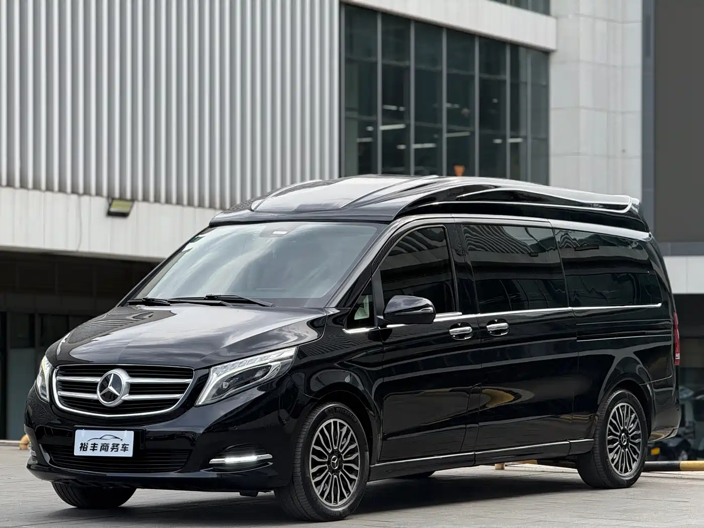 Mercedes-Benz V-Class 2018 V 260 L Premium Long Version China V