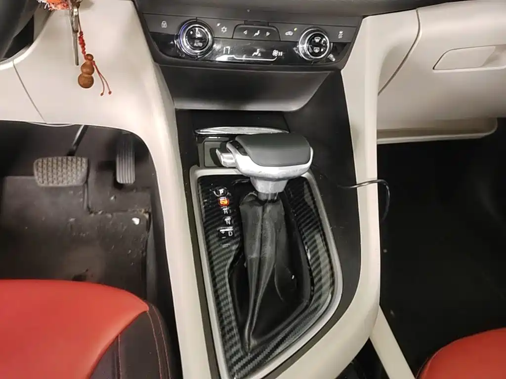 Buick GL6 2018 2018 18T 6-Seater Elite