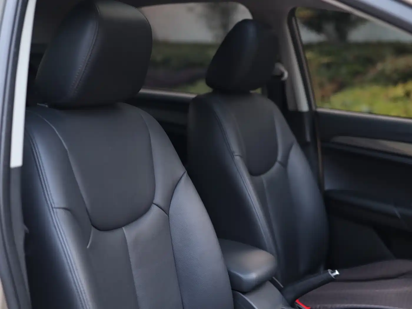 Roewe 360 2017 2017 1.5L Auto Luxury Edition