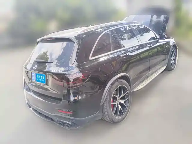 Mercedes-Benz GLC 2021 GLC 260 L 4MATIC Luxury — фото 2