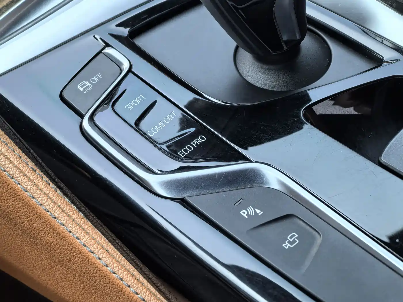 BMW 5 Series 2018 530Li Leading M Sport Package фото 15