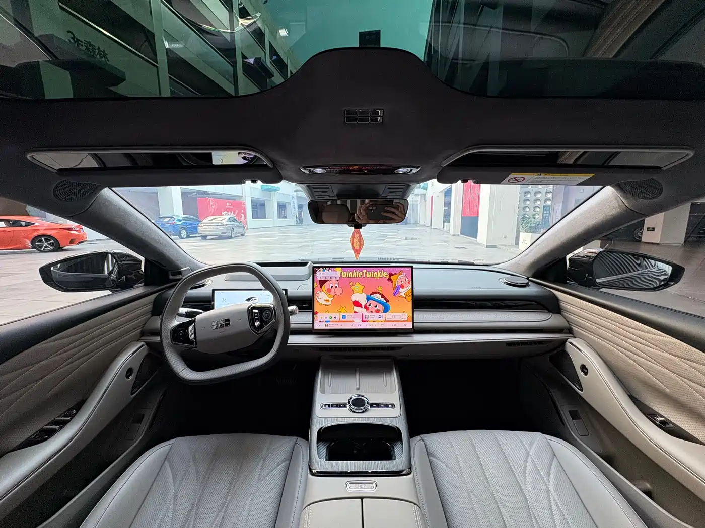 GEELY GALAXY GALAXY SPARKLE 8