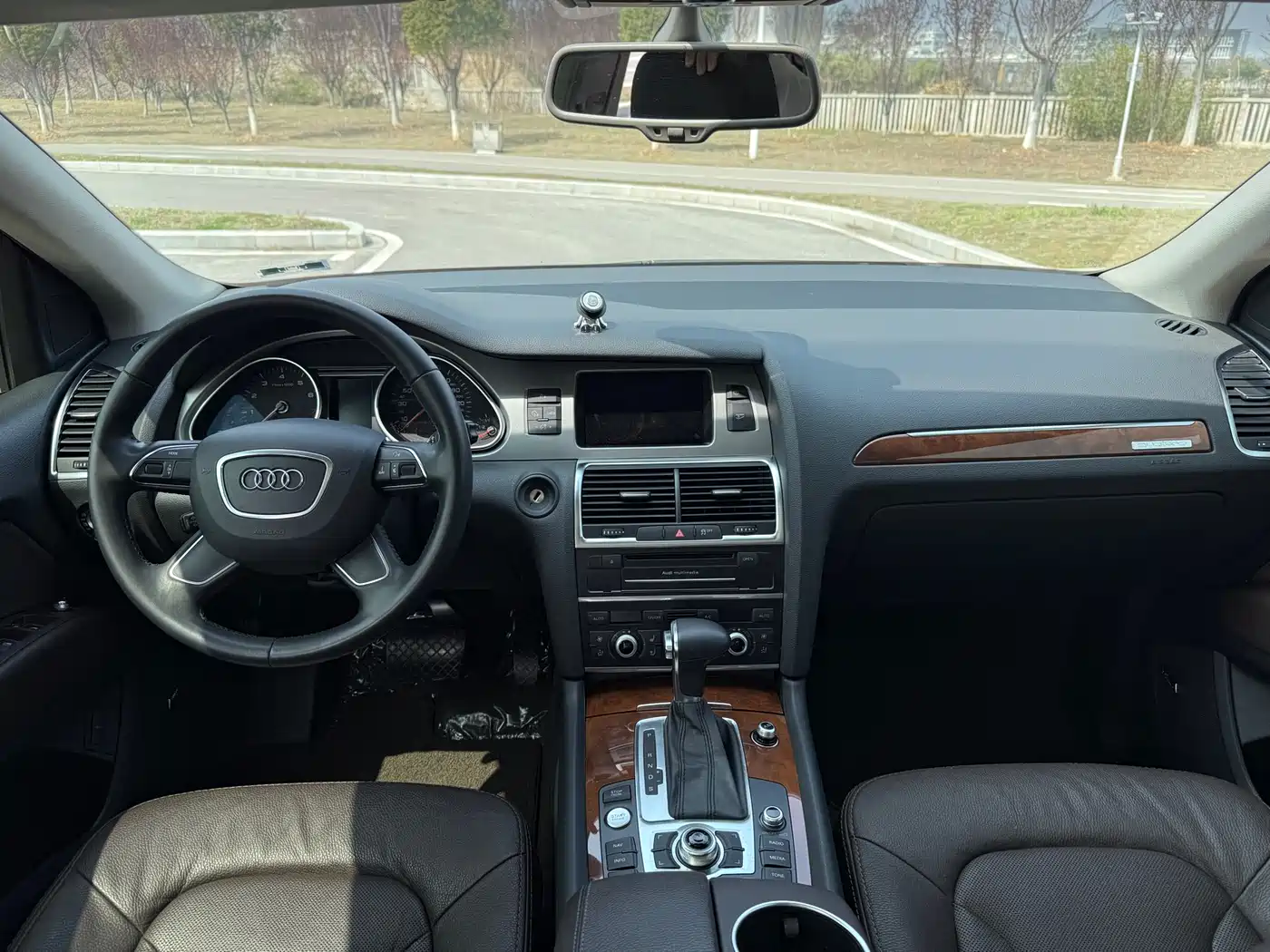 Audi Q7 2015 40 TFSI Classic Edition фото 8