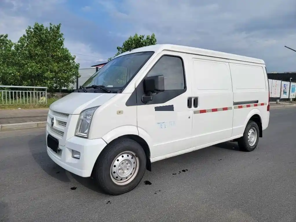 Dongfeng Xiaokang DFSK C35 2019 1.5L Basic Type II Hatchback China VI DK15