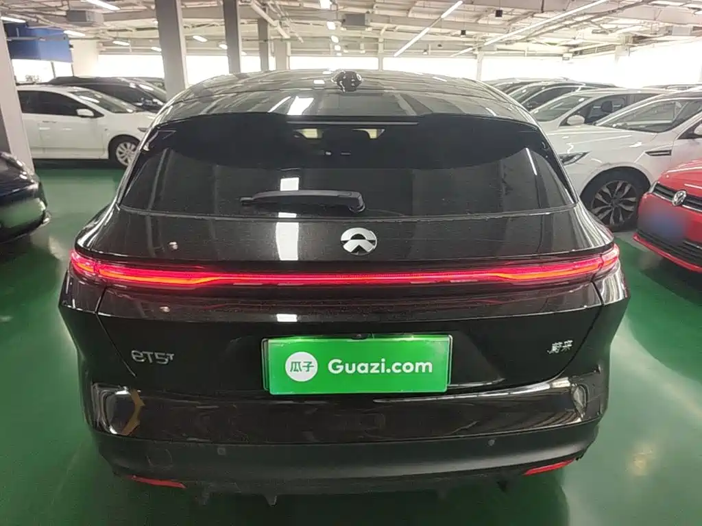 Фото 6 - NIO ET5T