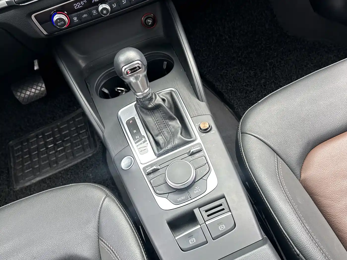 Audi A3 2016 Limousine 40 TFSI Style фото 17