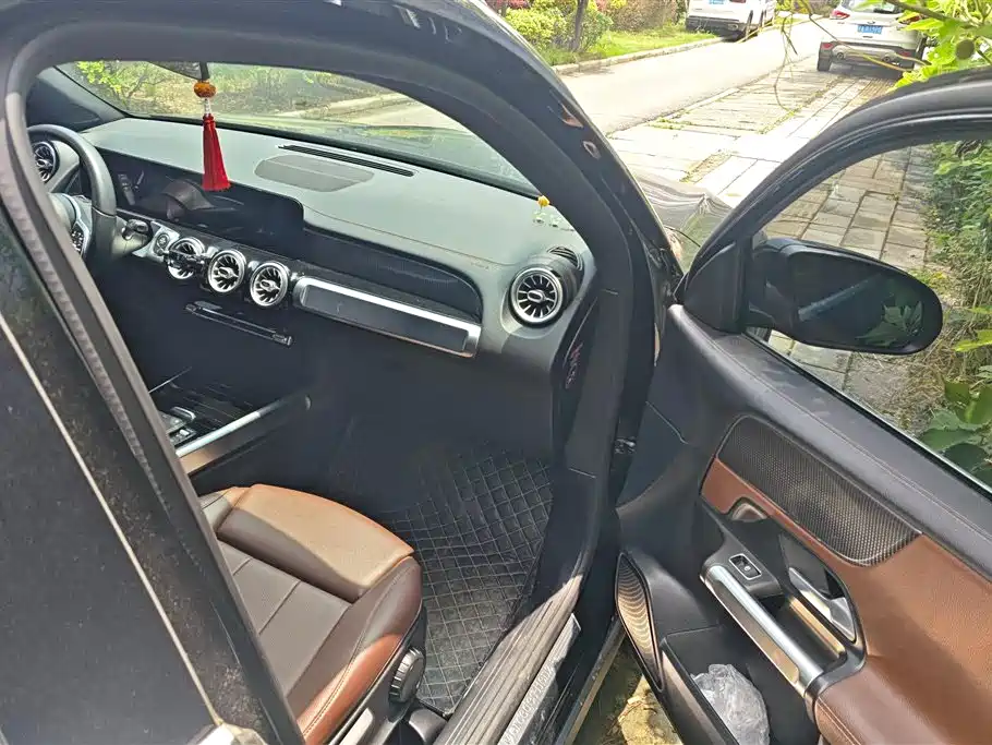 Mercedes-Benz GLB 2021 GLB 200 Dynamic фото 8