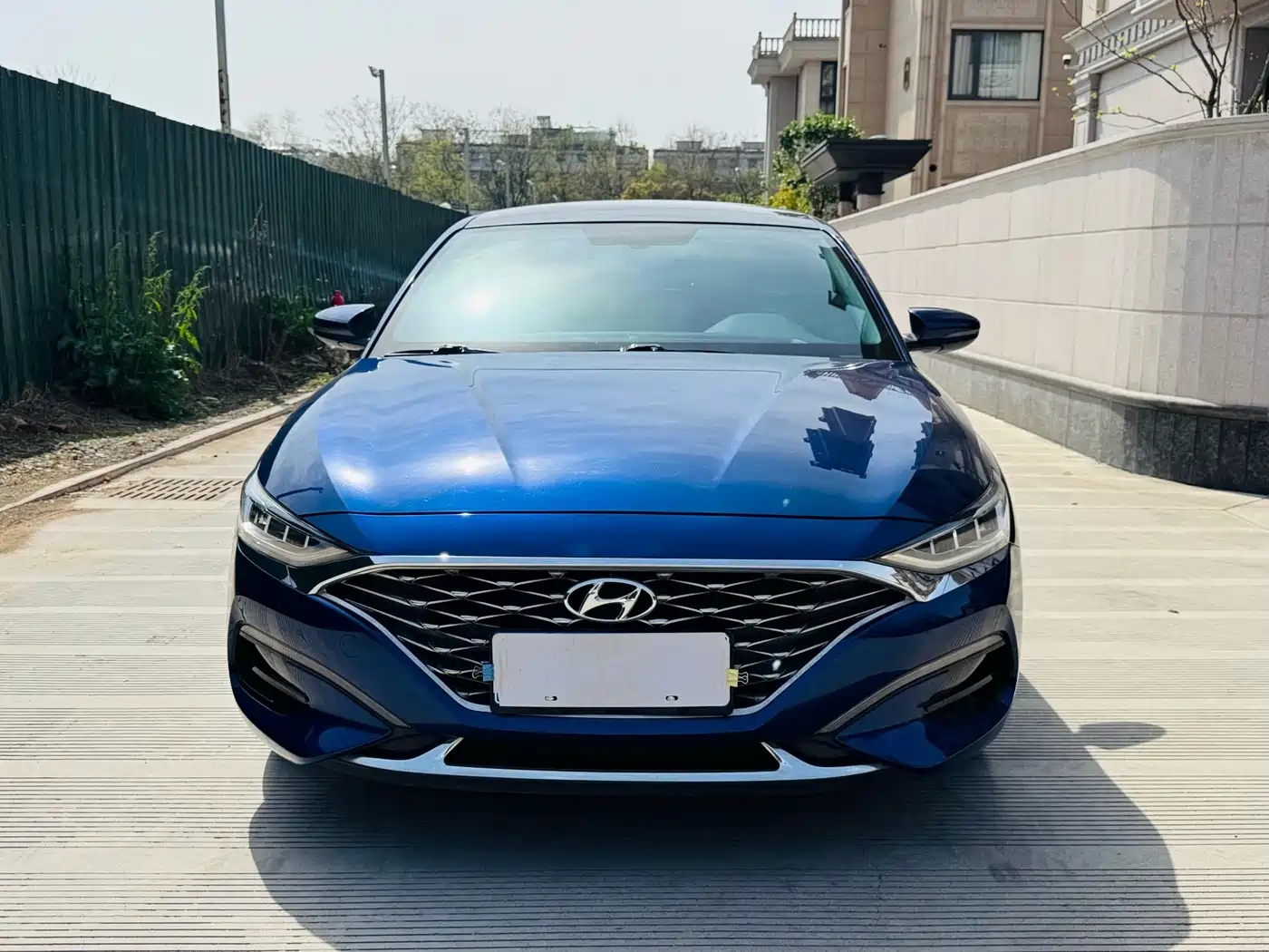 Hyundai Fista 2019 280TGDi Smart Speed Edition China VI фото 2