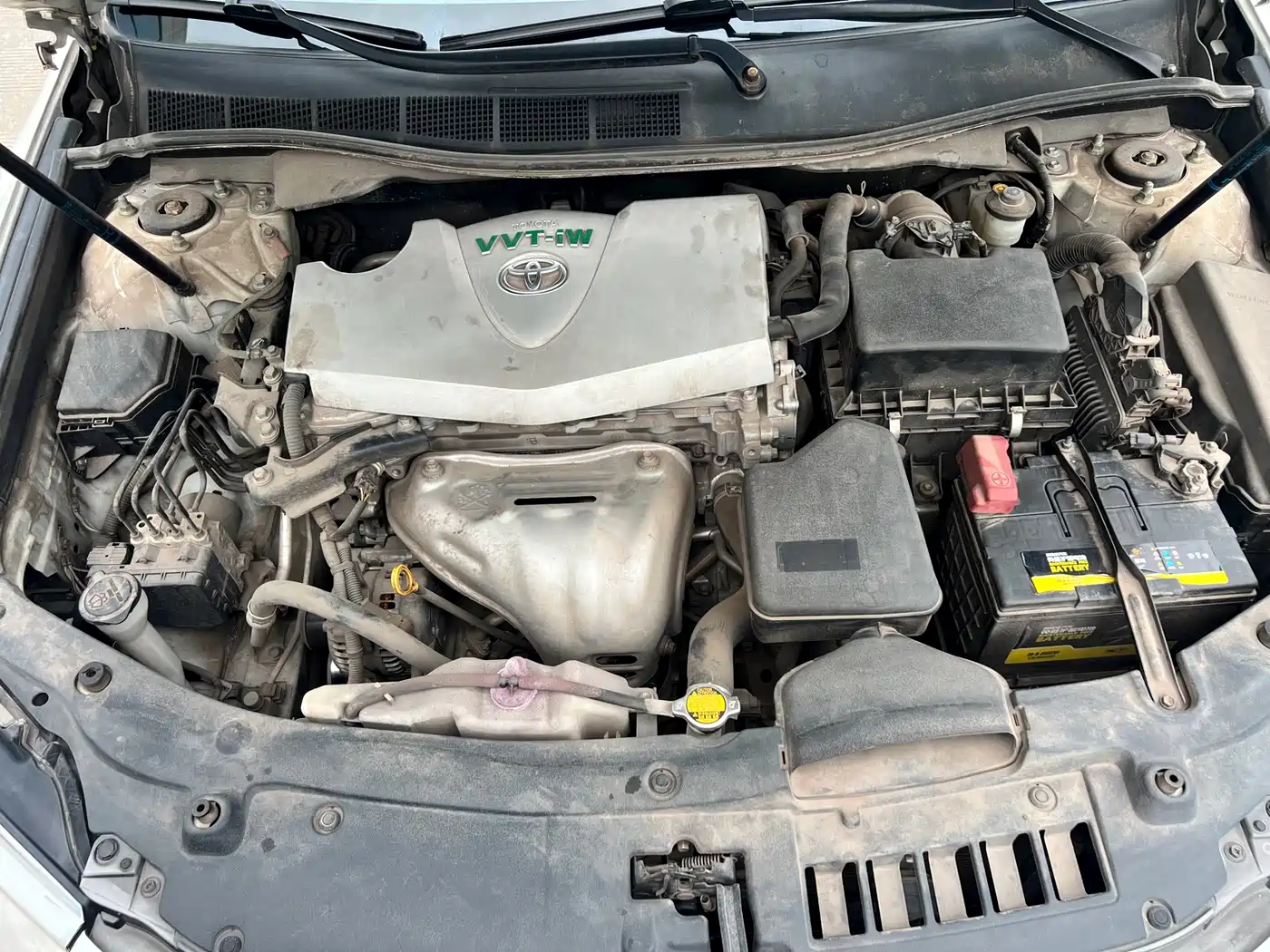 Toyota Camry 2015 2.0G Leading Edition фото 11