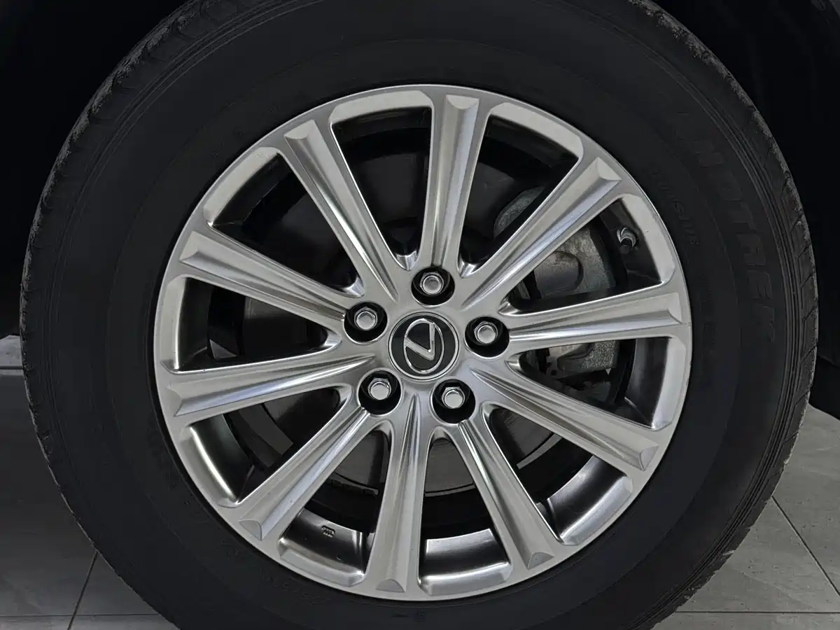 Lexus NX 2020 200 AWD F Sport China VI фото 22
