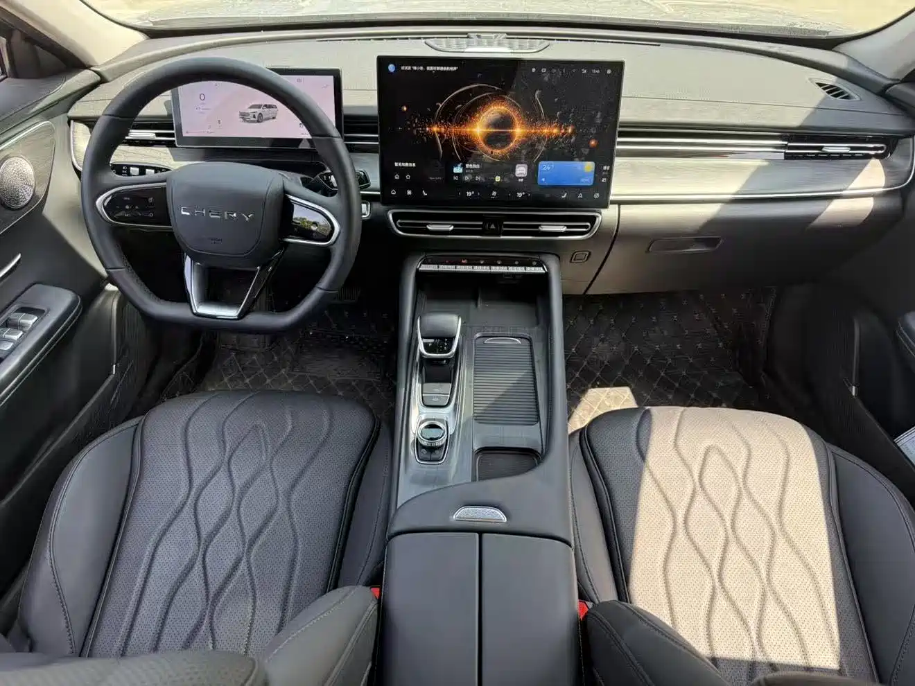 Chery Arrizo 8 PRO 2025 2025 Pro 1.6T Luxury Model+