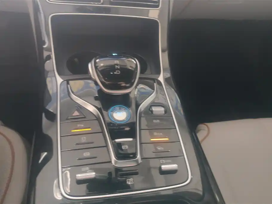 BYD Qin PLUS 2023 Champion Edition EV 510KM Advanced Type фото 16