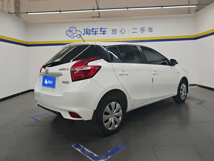 Toyota YARiS L Zhi Xuan 2016 Facelift 1.5E CVT Charming Edition фото 3