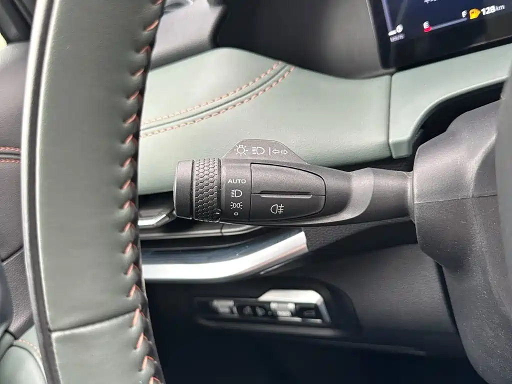 Geely Haoyue L 2024 2024 Model 2.0T DCT Premium