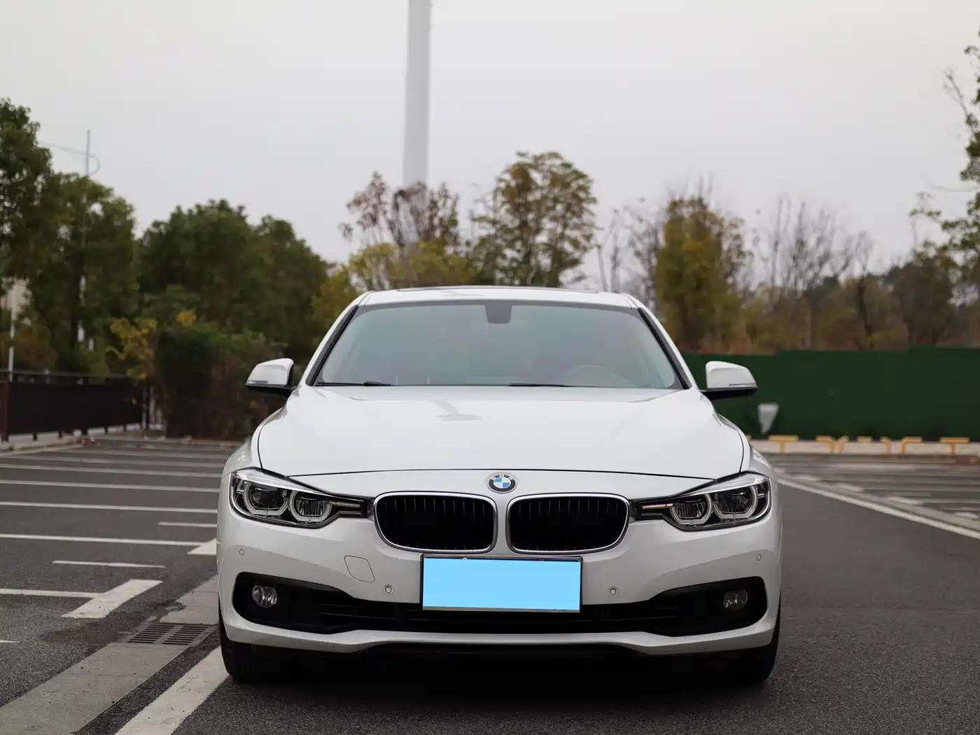 BMW 3 Series 2016 320i Fashion Model фото 2