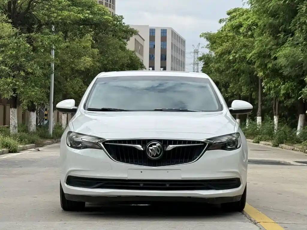 Фото 3 - Buick Excelle