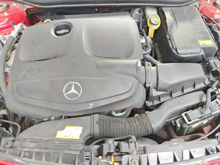 Mercedes-Benz CLA (Import) 2016 Facelift CLA 200 Sport фото 10