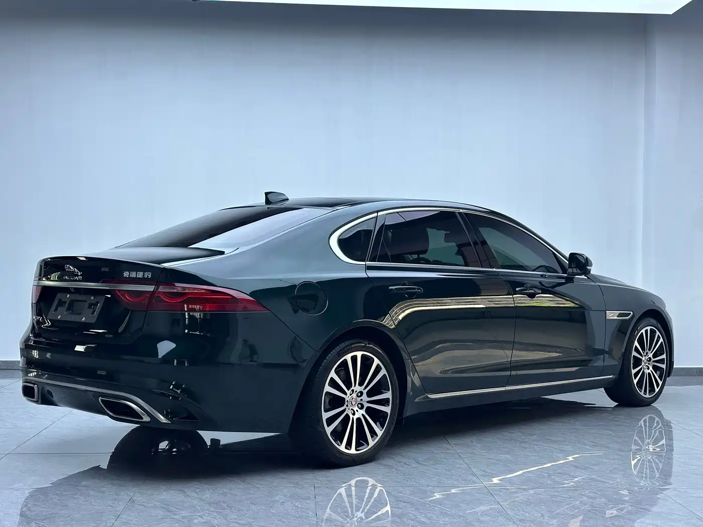Jaguar XFL 2024 2024 2.0T P250 2WD Premium Luxury