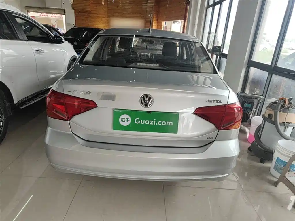 Volkswagen Jetta 2017 1.5L Automatic Fashion фото 6