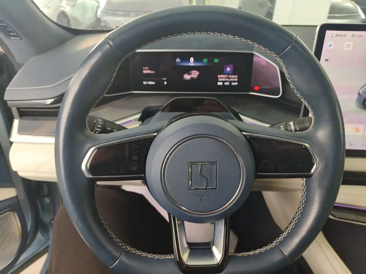 ZEEKR EXTREME KRYPTON 001