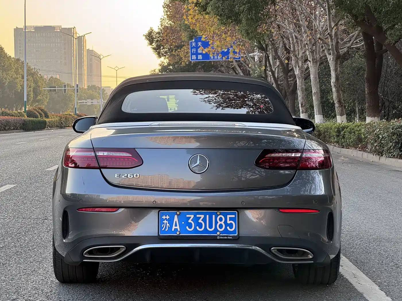 MERCEDES-BENZ E CLASS