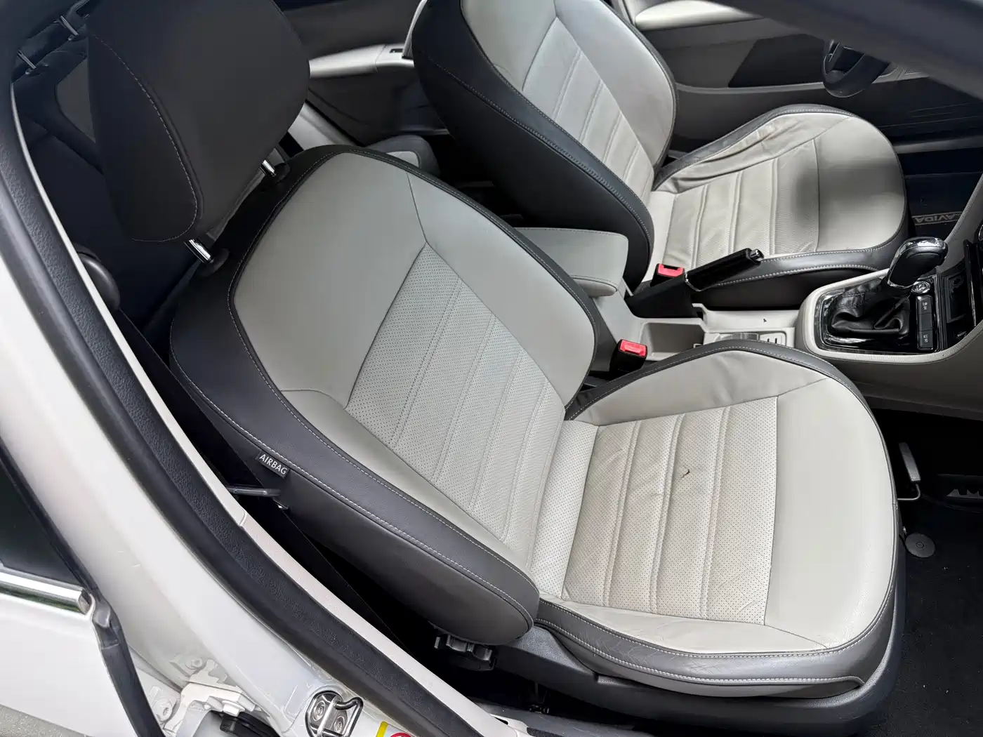 Volkswagen Lavida Tour 2013 1.4TSI Automatic Luxury фото 7
