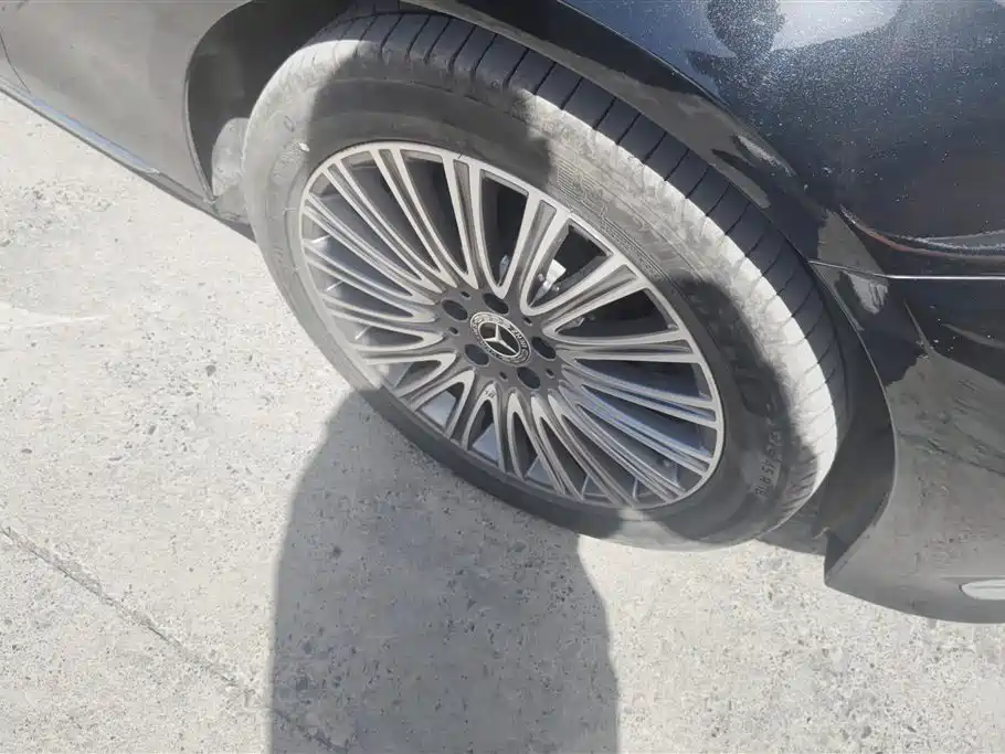 Mercedes-Benz E-Class 2023 Facelift E 300 L Premium фото 6