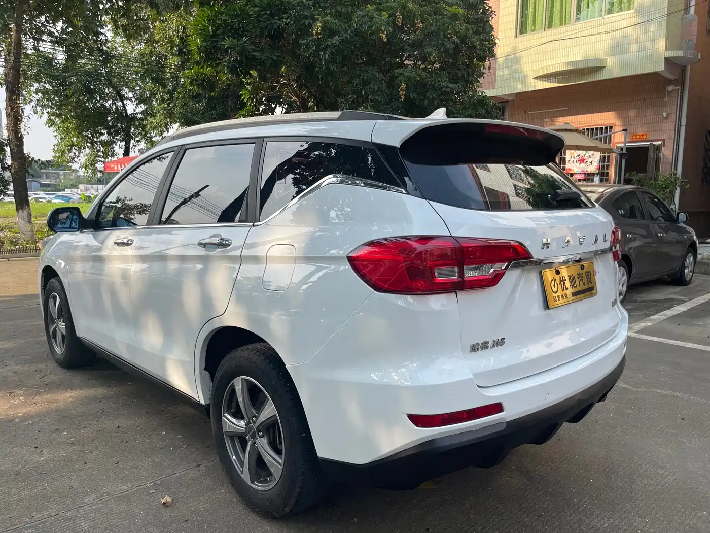 Haval M6 2017 1.5T Automatic 2WD Elite фото 7