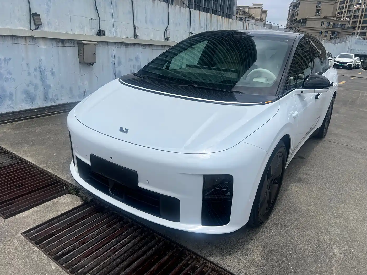 Li Auto i6 2025 2WD Base Model