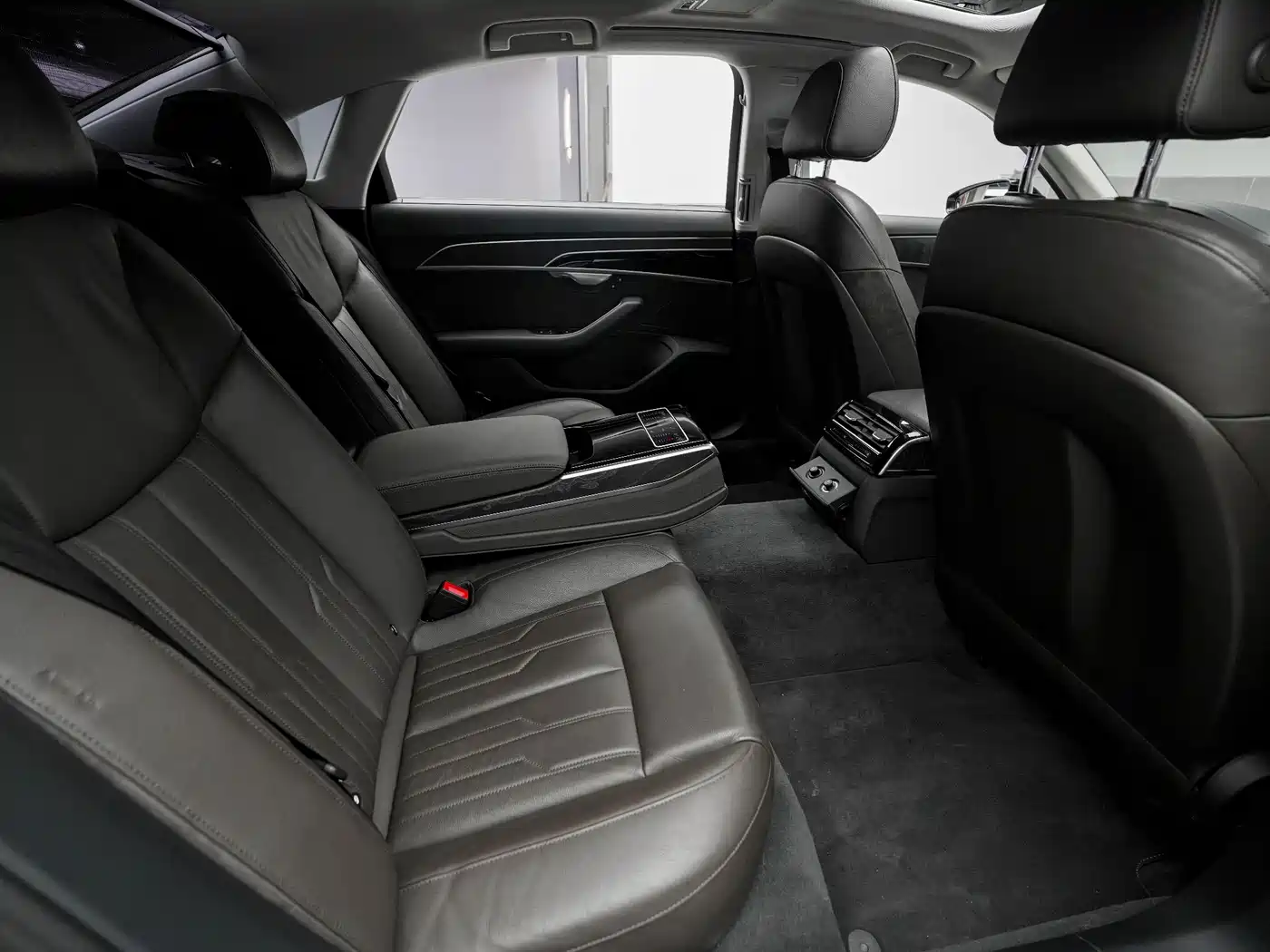 Audi A8 2018 A8L 55 TFSI quattro Launch Elite фото 20