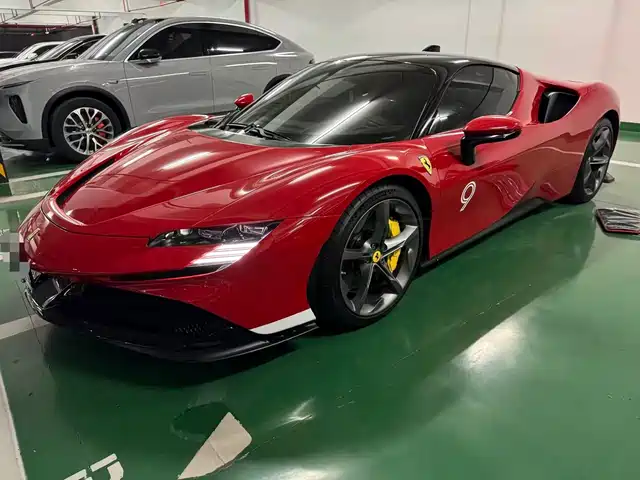 Ferrari SF90 2023