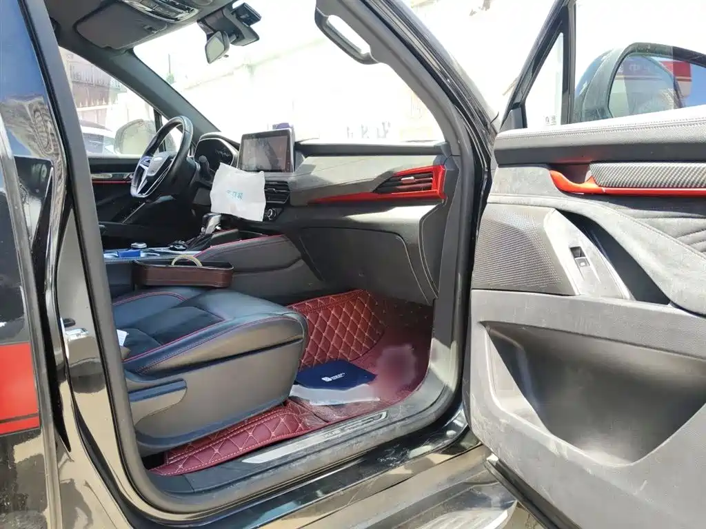 SAIC Maxus D90 2017 2.0T Automatic 4WD Sirius фото 20