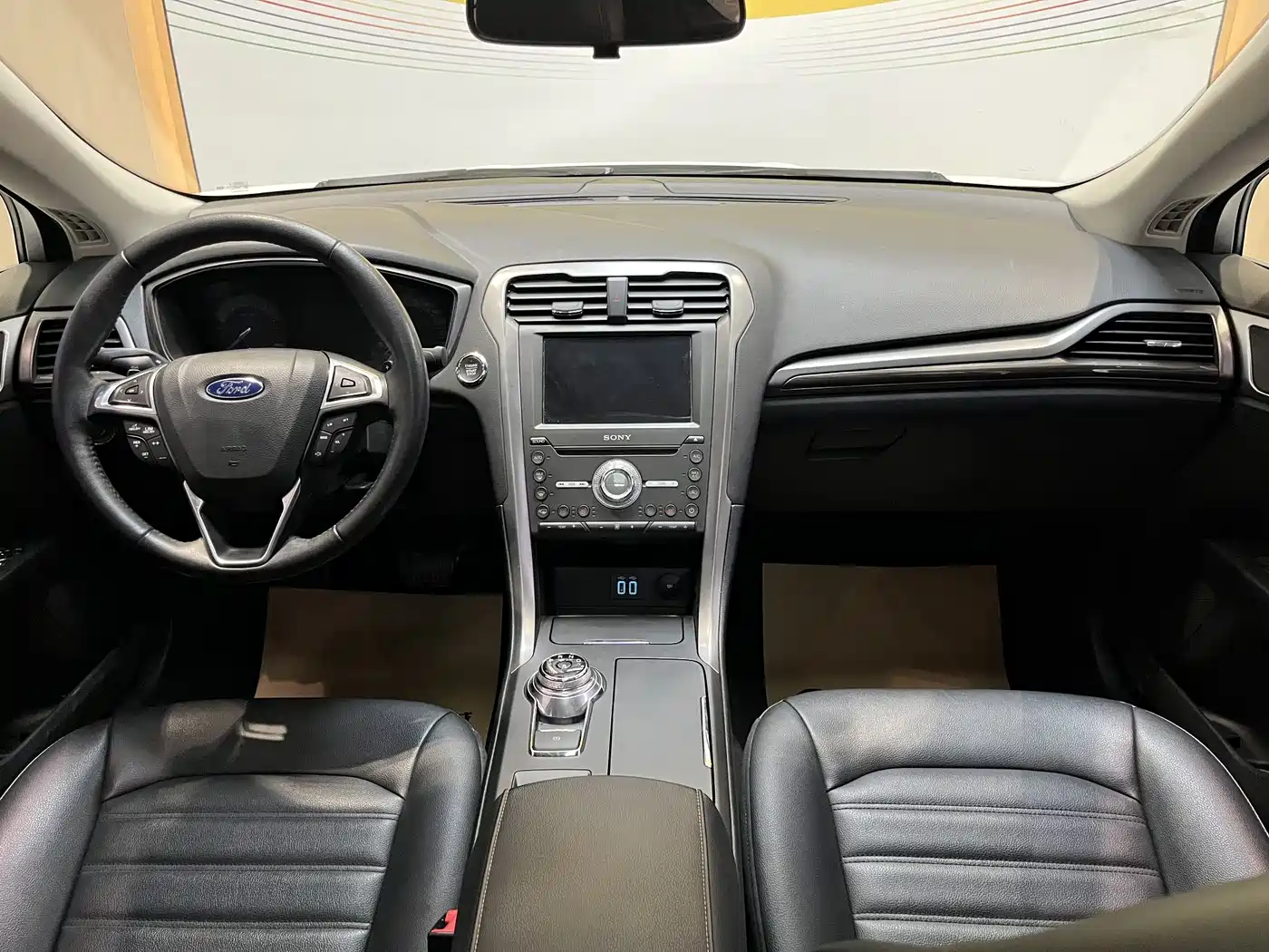 FORD MONDEO