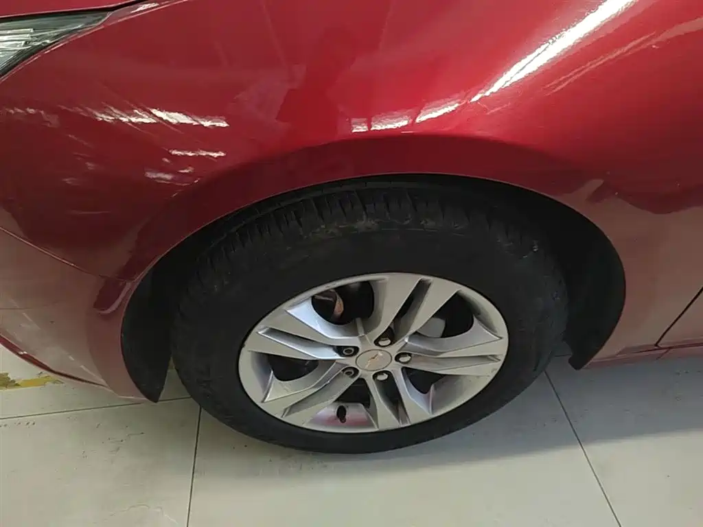 Chevrolet Cruze 2015 1.5L Classic SE AT фото 23