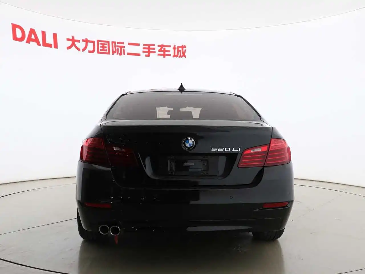 BMW 5 Series 2014 520Li Elegance фото 15