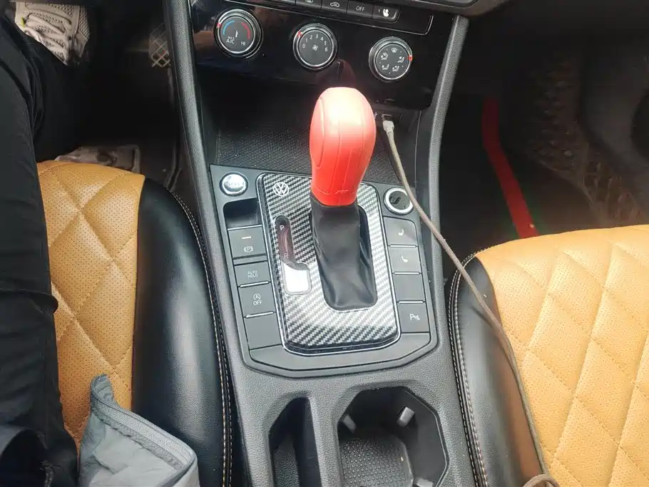 Volkswagen Bora 2023 200TSI DSG Yuexing PRO Edition фото 16