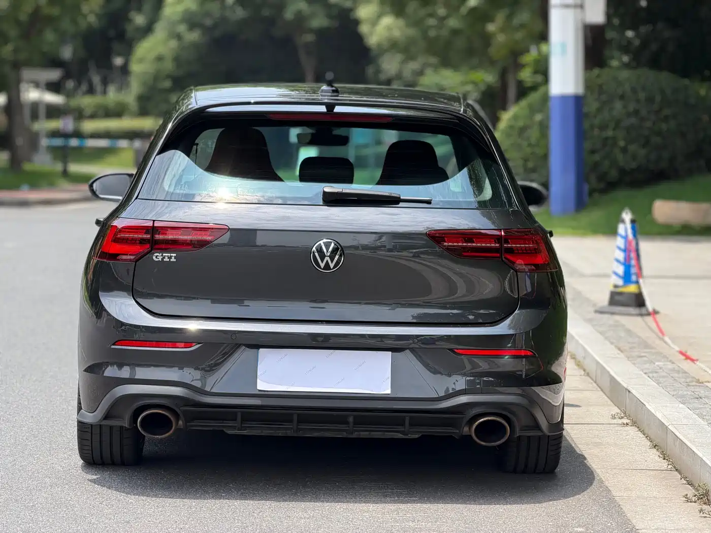 Volkswagen Golf GTI 2023 380TSI DSG GTI фото 23