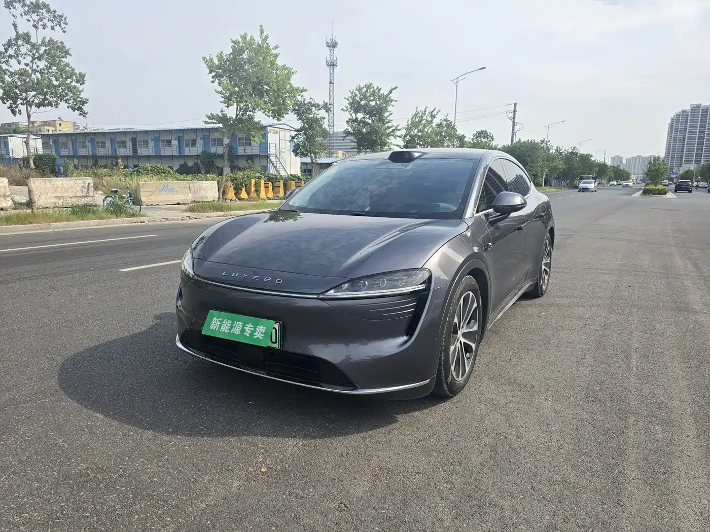 Zhijie Luxeed R7 2025 2024 Pure Electric 802km Max