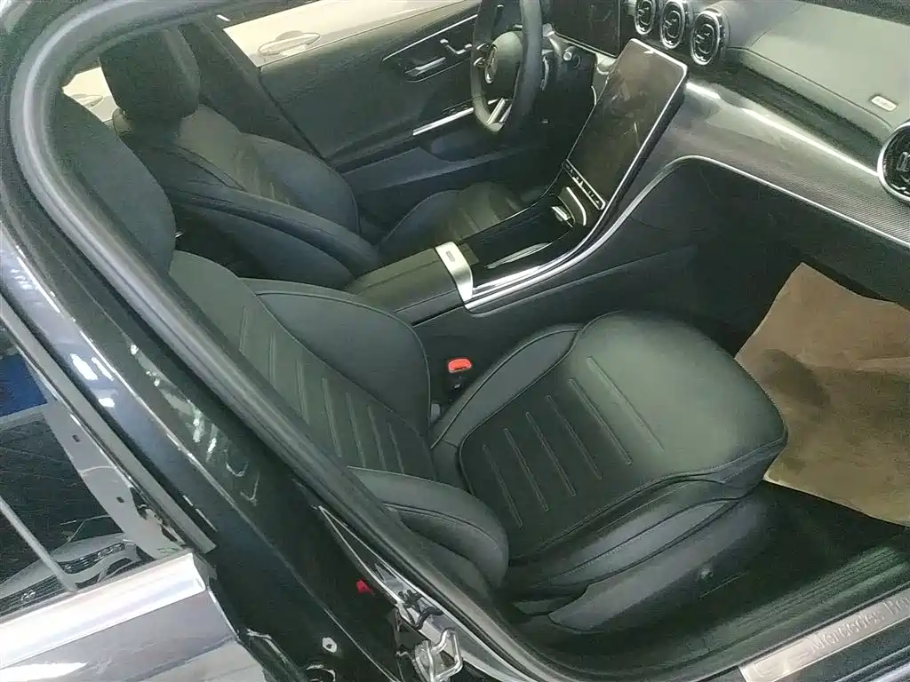 Mercedes-Benz C-Class 2023 C 200 L Sport фото 20