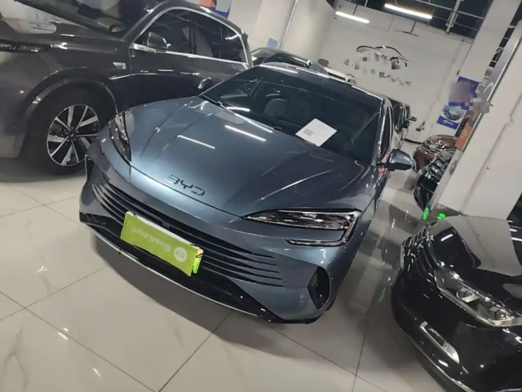 BYD Seal 2024 Glory Edition DM-i 1.5L 121km Prestige