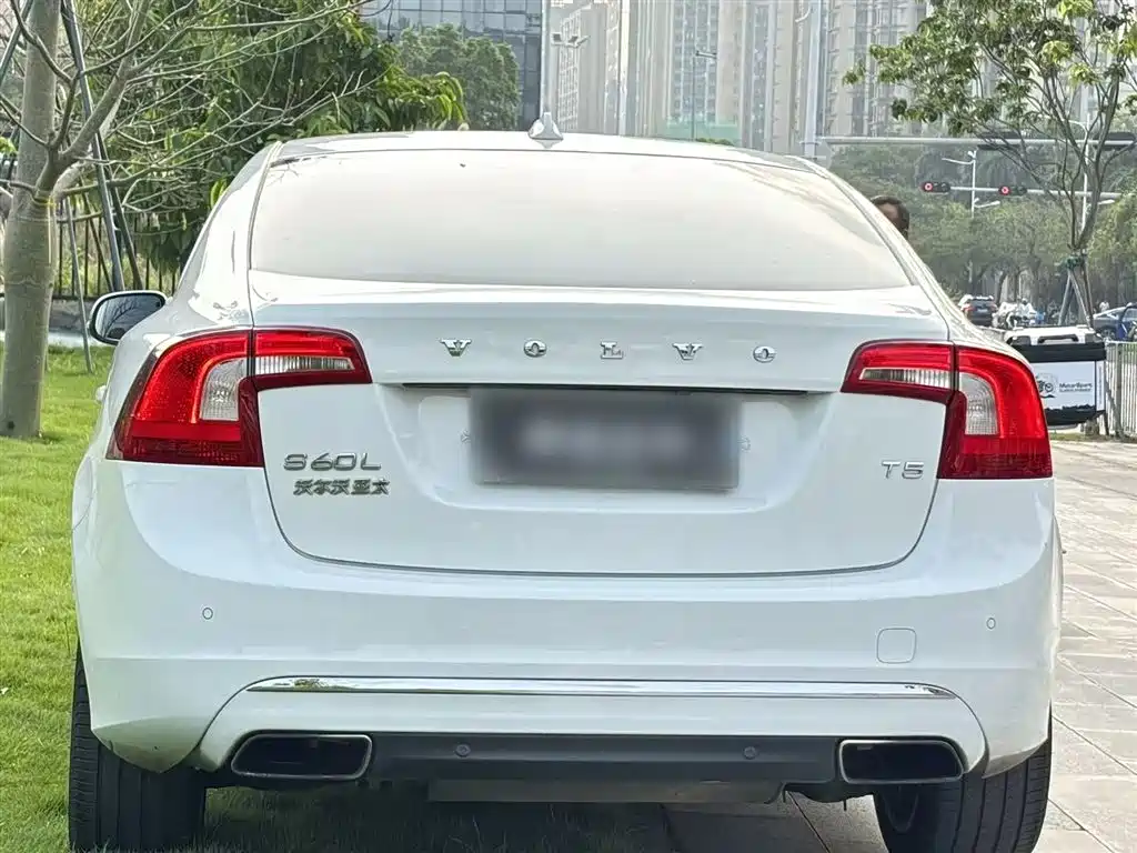 Volvo S60 2014 2014 Volvo S60L T5 Zhi Yu Edition