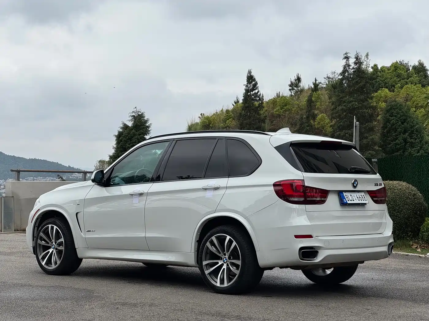 BMW X5 (Import) фото 9