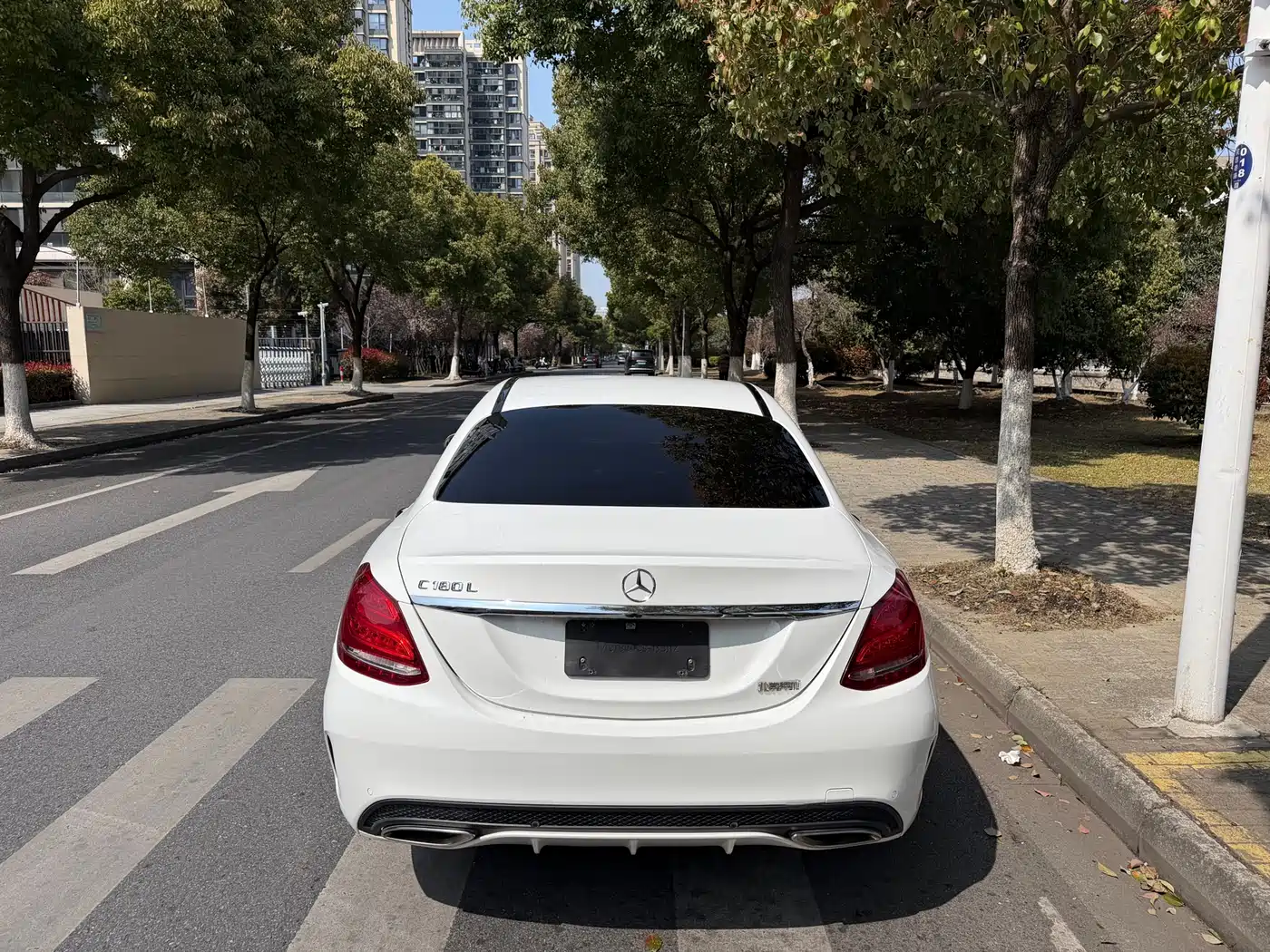Mercedes-Benz C-Class 2016 C 180 L Sport фото 8