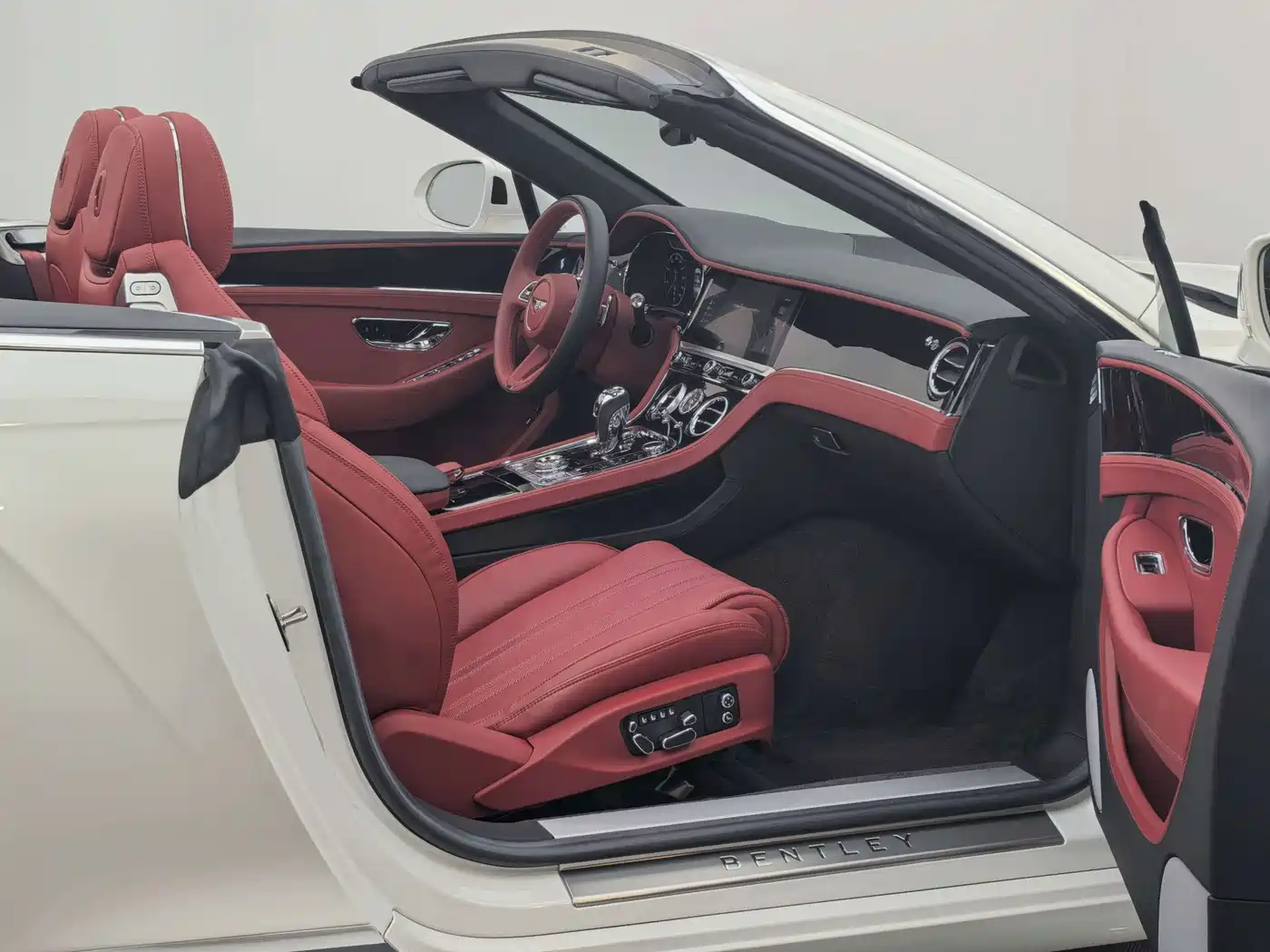 Bentley Continental 2024 2024 4.0T GT V8 Convertible