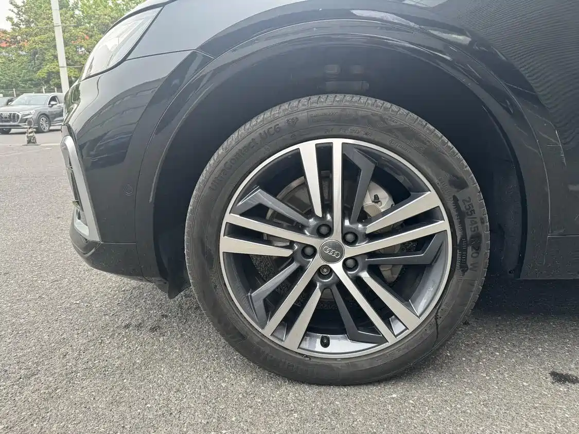 Audi Q5L Sportback 2021 40 TFSI Luxury фото 16