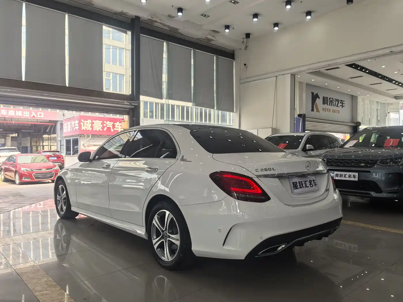 Mercedes-Benz C-Class 2021 C 260 L Sport Edition фото 4