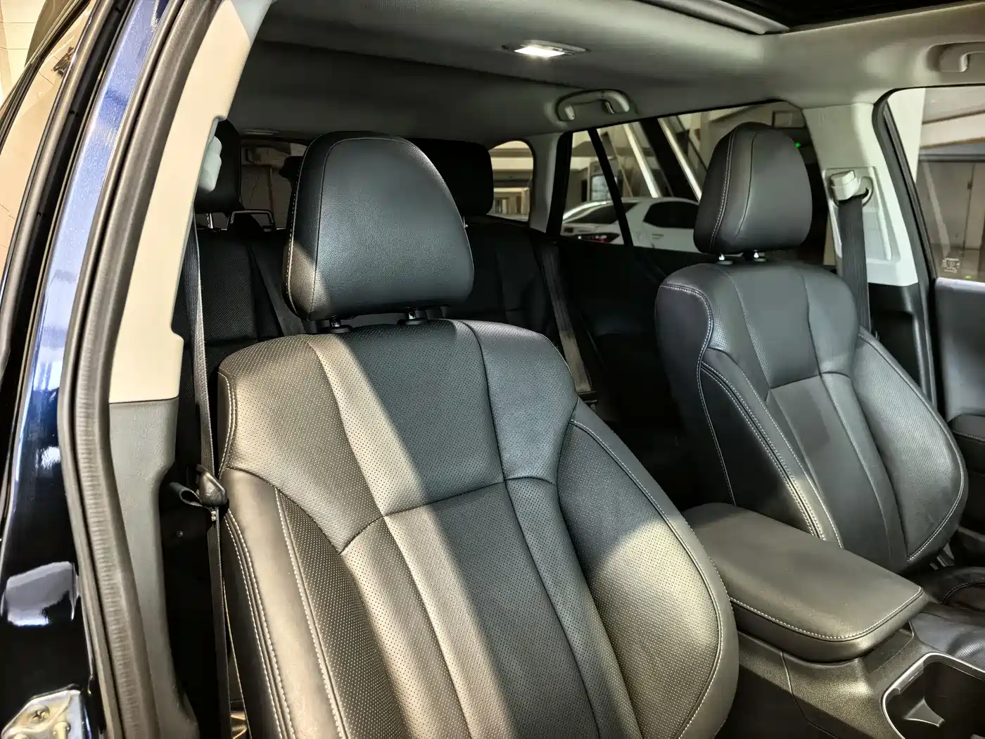SUBARU OUTBACK