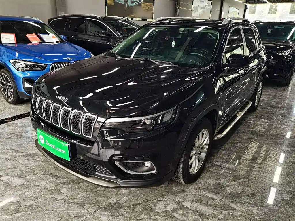 Jeep Cherokee 2021 2019 2.0T 2WD Smart Edition China VI
