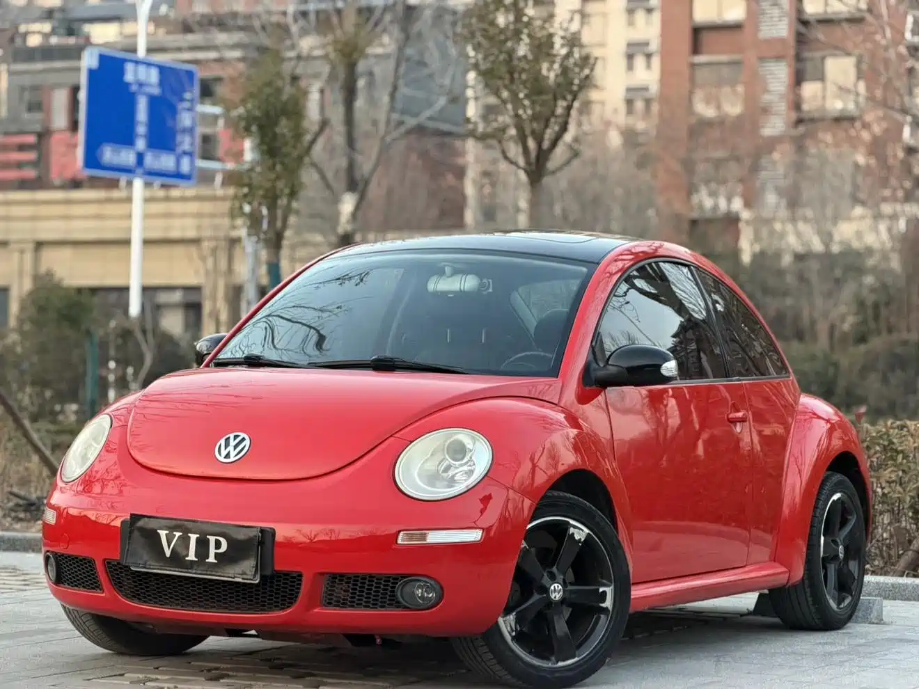 Volkswagen Beetle 2010 2010 Model 2.0 BlackOrange Comfort Edition